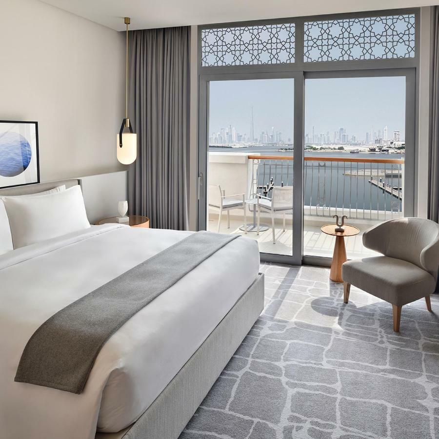 Marina View Deluxe Room Private Balcony King