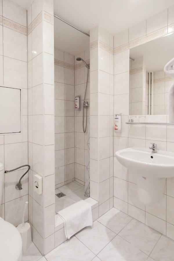 Deluxe Double or Twin Room Balcony