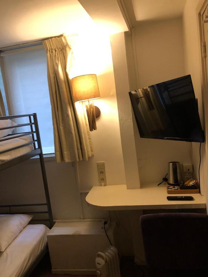 Budget Twin Room