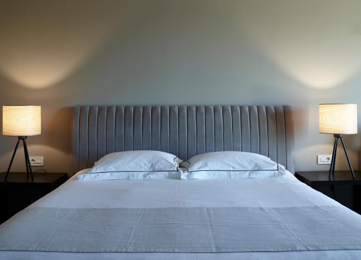 Standard Double Suite,1273172941:JPEG