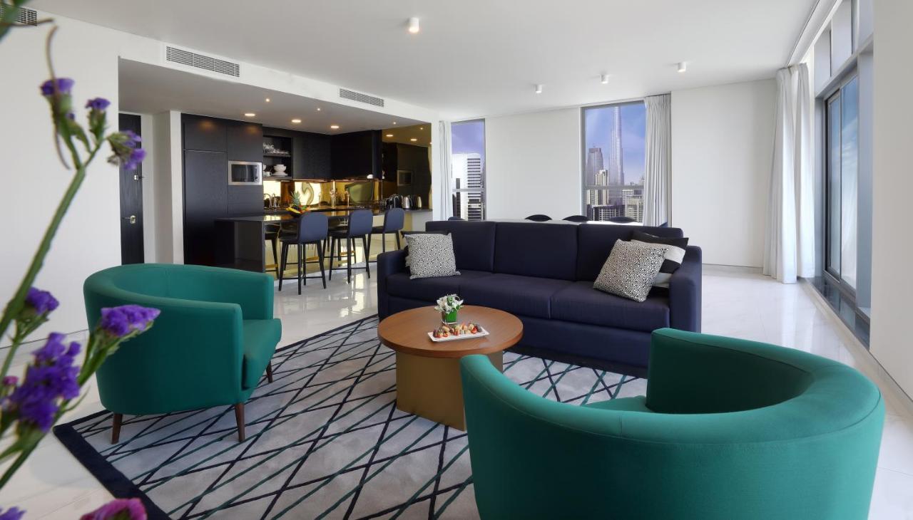 Executive Three Bedroom Apartment Burj Khalifa View Terrace Beach Mall Shuttle