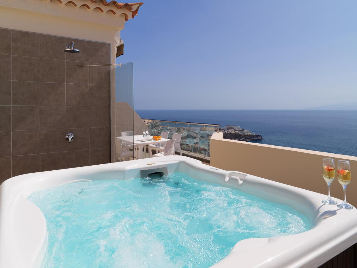 Superior Suite 1 bedroom with jacuzzi with Sea View