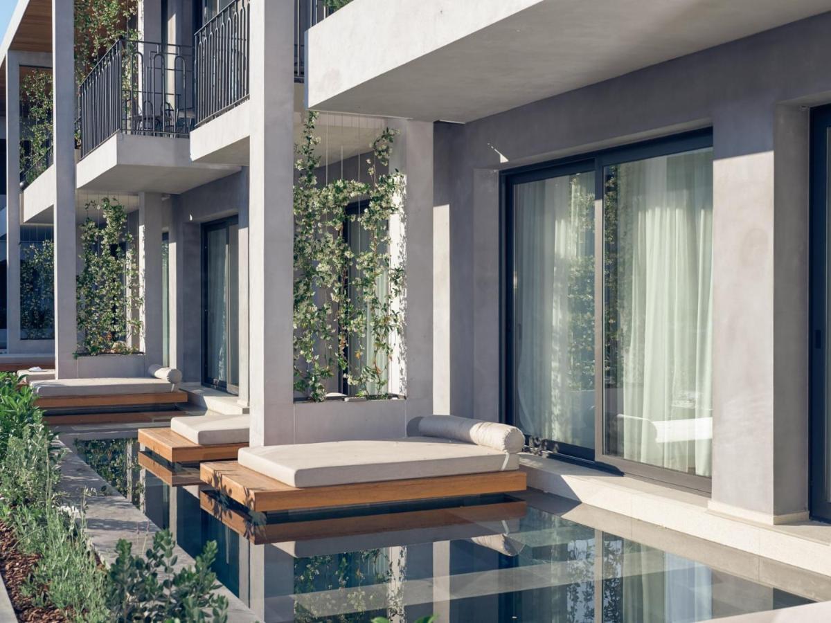 Svit Superior med delad pool