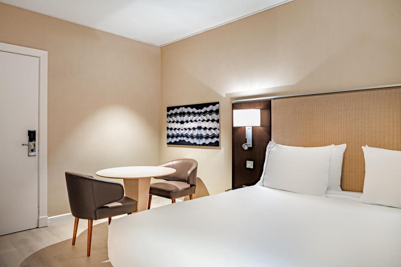 Superior Room Guest room 1 King,1360891565:JPEG