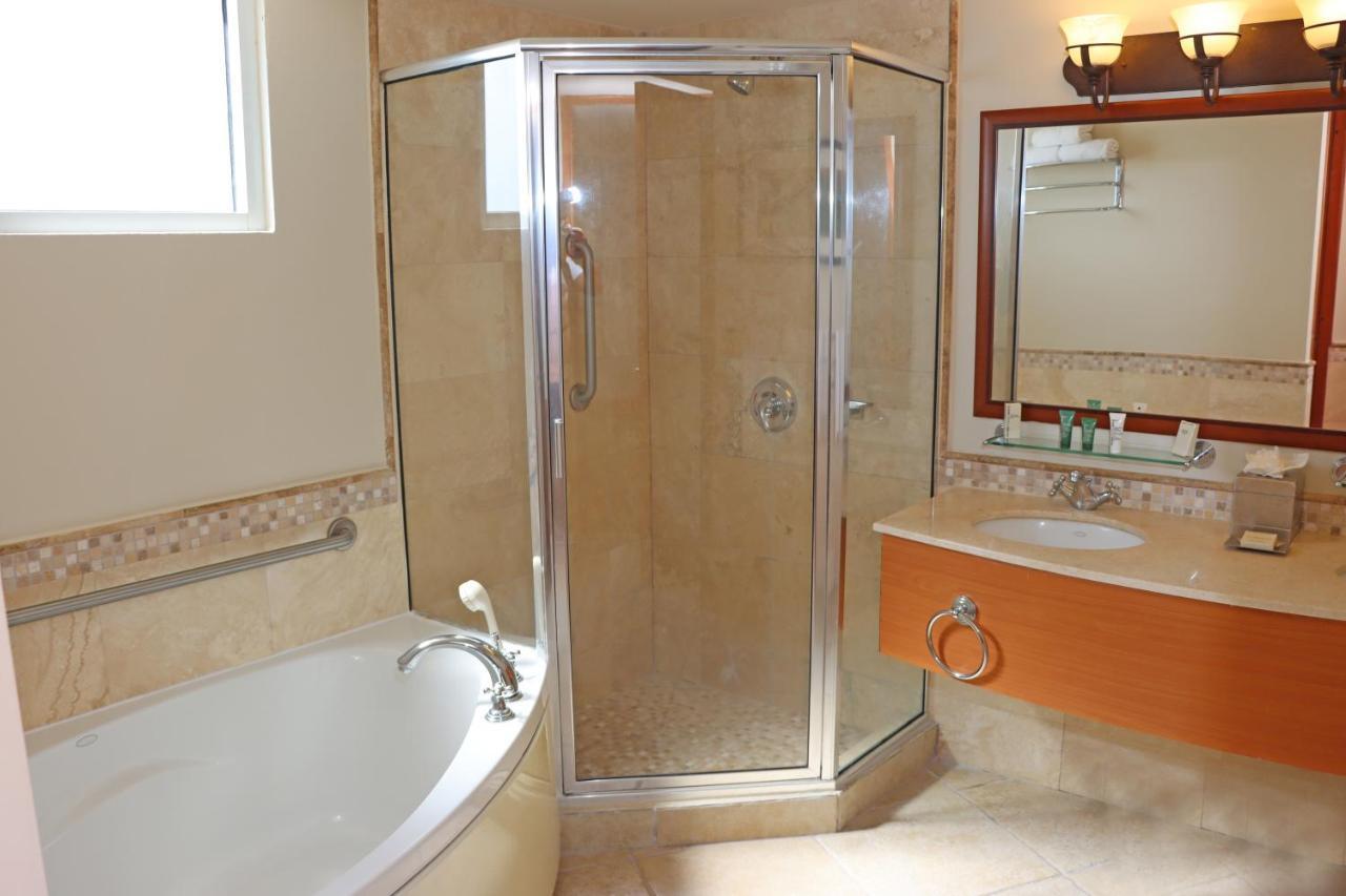 Presidential Studio Suite