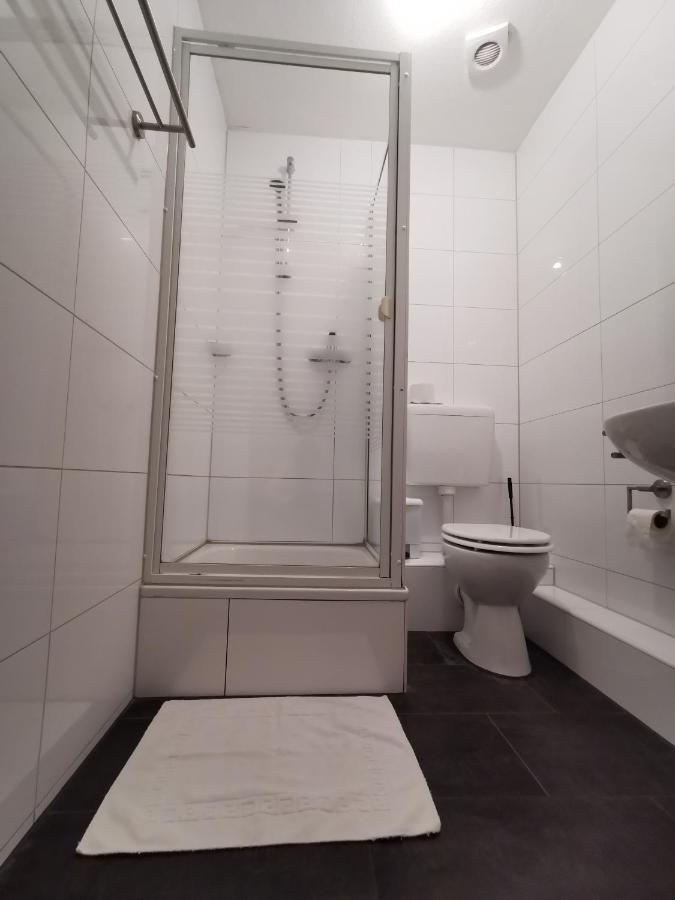 Double Room with Private Bathroom,1410541682:JPEG