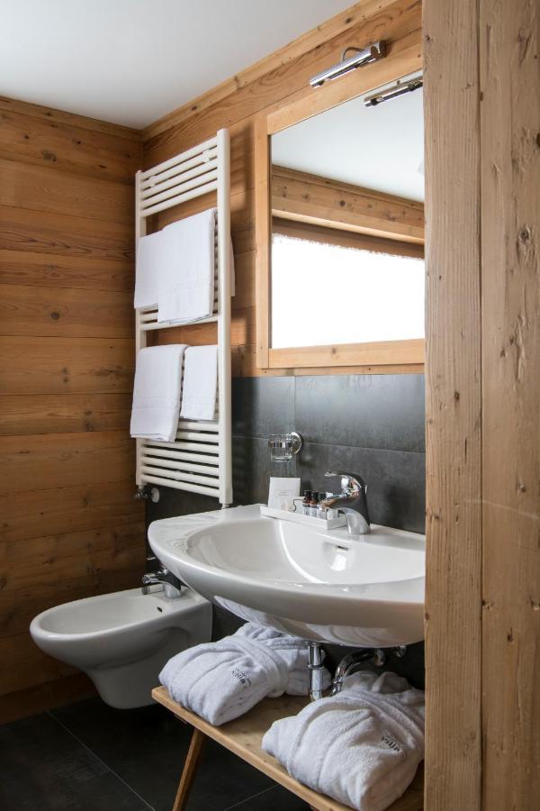 Dubbelrum/Tvåbäddsrum Deluxe med utsikt över bergen