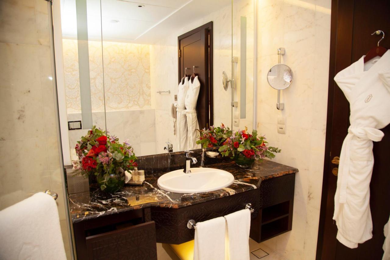 Luxury Suite Sea View