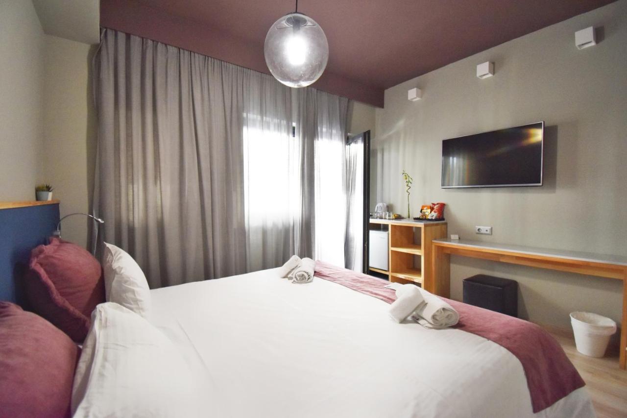 Deluxe Double or Twin Room Balcony,1108844334:JPEG