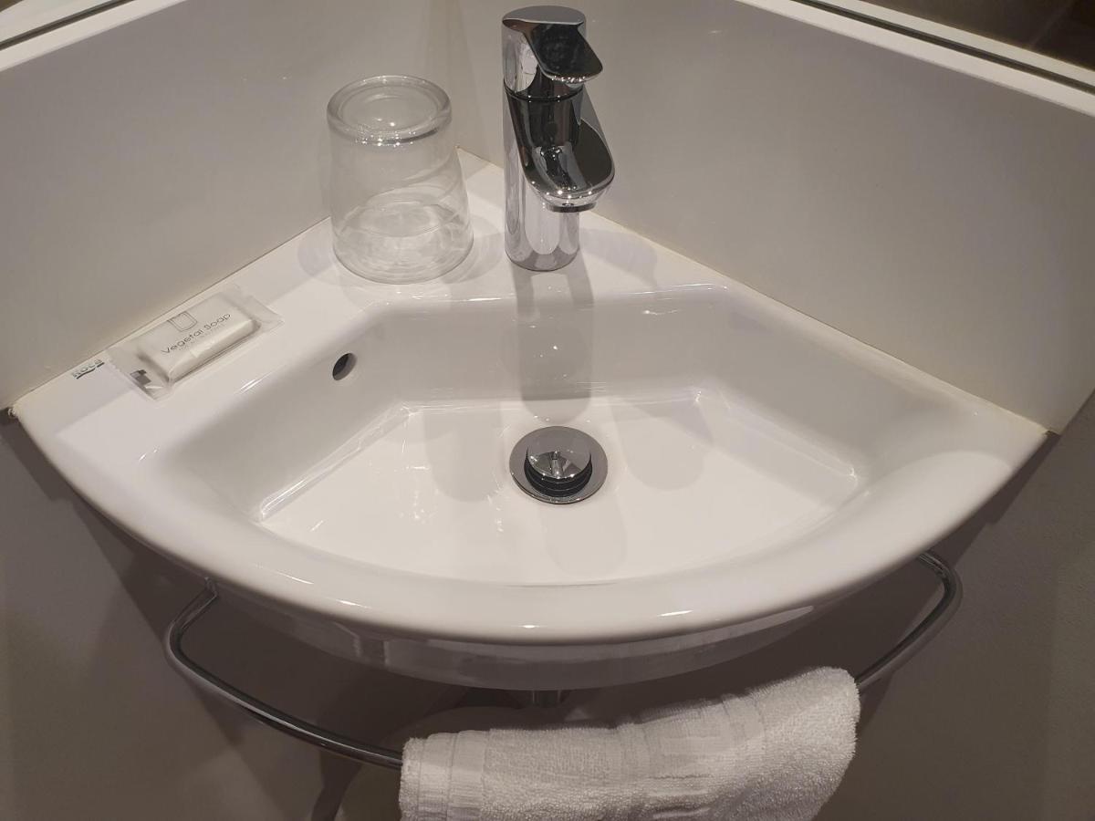 Deluxe Double Room with Balcony,1742773783:JPEG