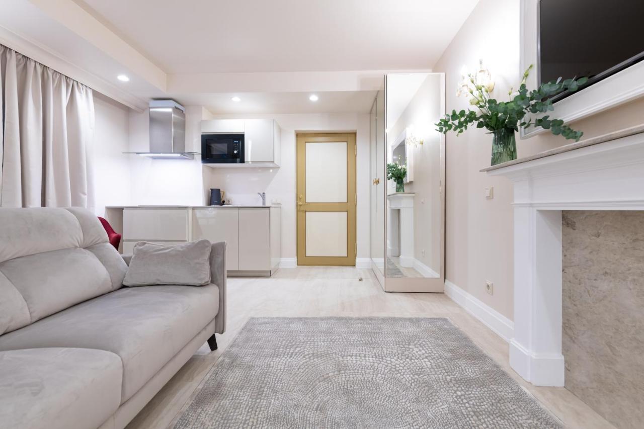 Apartment Split Level