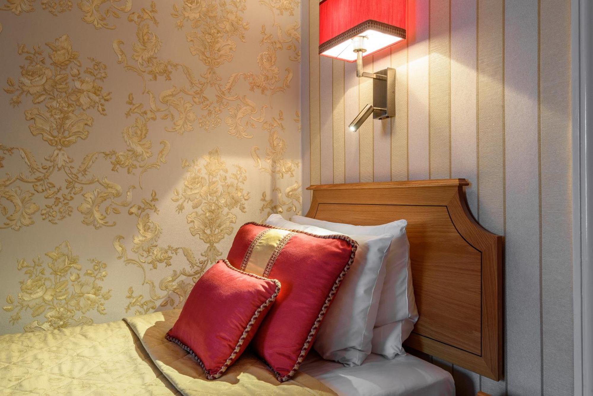 Economy Single Room
