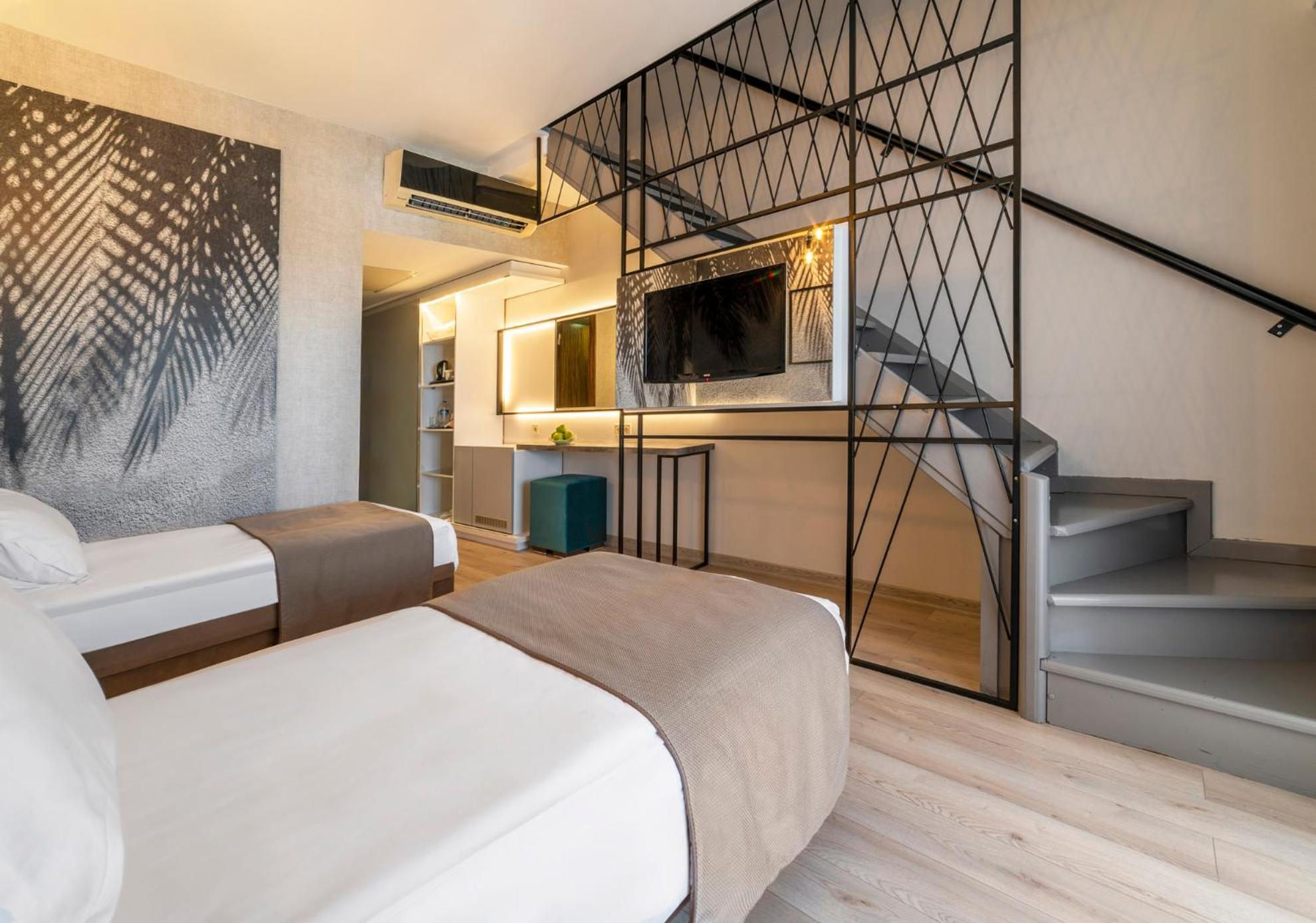 Familiesuite Hotel over 2 plan