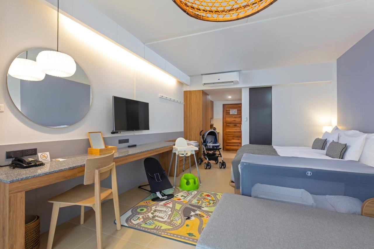 Happy Baby Studio,989821897:JPEG