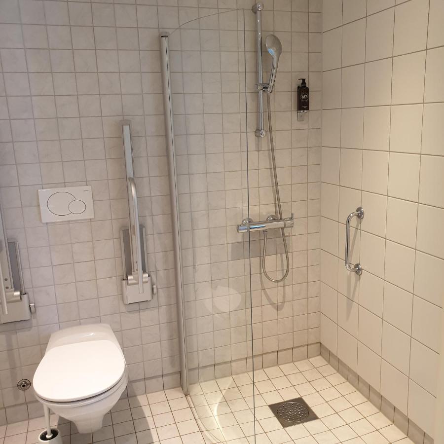 Single Room,1087303846:JPEG
