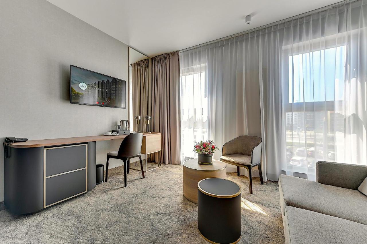 King Studio with Sofa Bed,993506626:JPEG