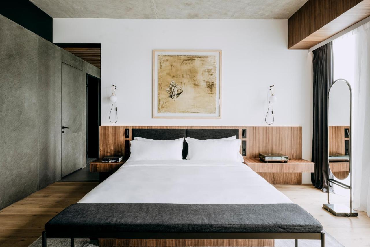 Nobu Suite