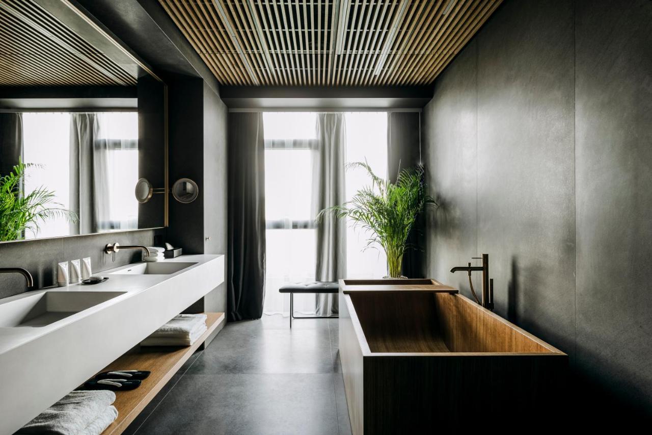 Nobu Suite