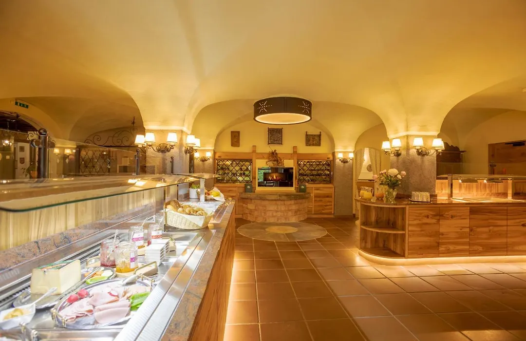 Hotel St. Georg-1