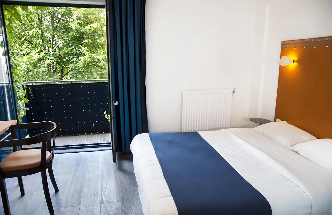 Solar Hotel-1