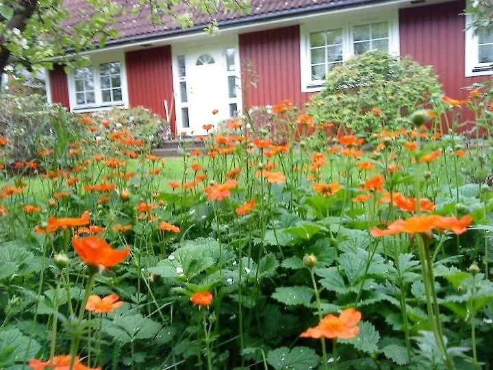 Jen'S B&B-1