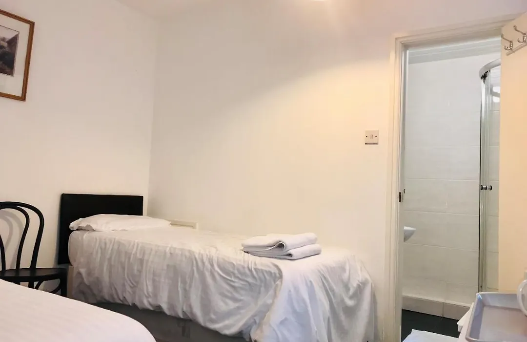 Amhurst Hotel-1