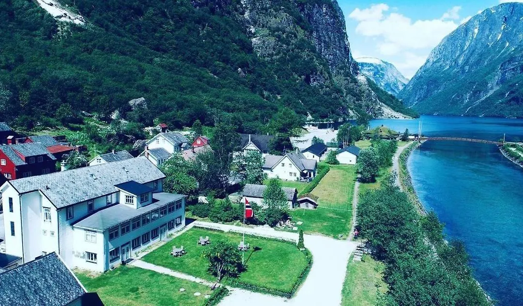 Gudvangen Budget Hotel-1