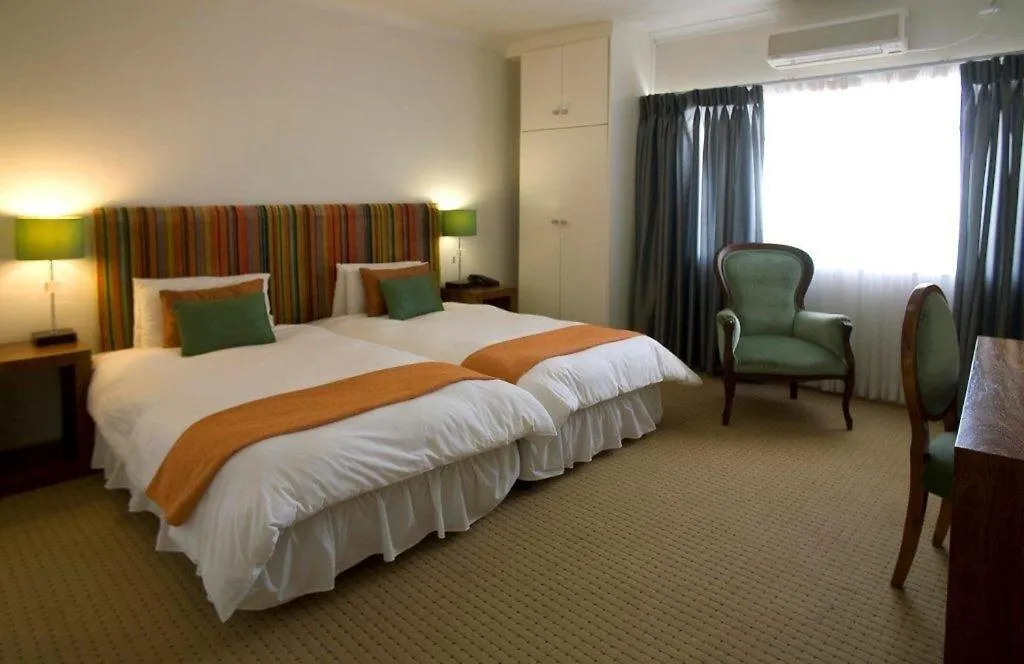 Lady Hamilton Hotel-1