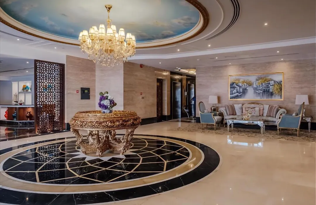 Crystal Plaza Al Majaz Hotel-1