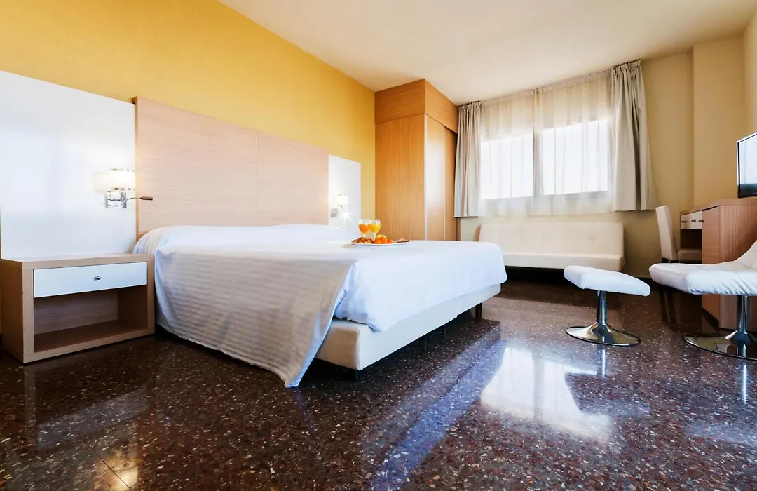 Hotel Fontana Plaza-1