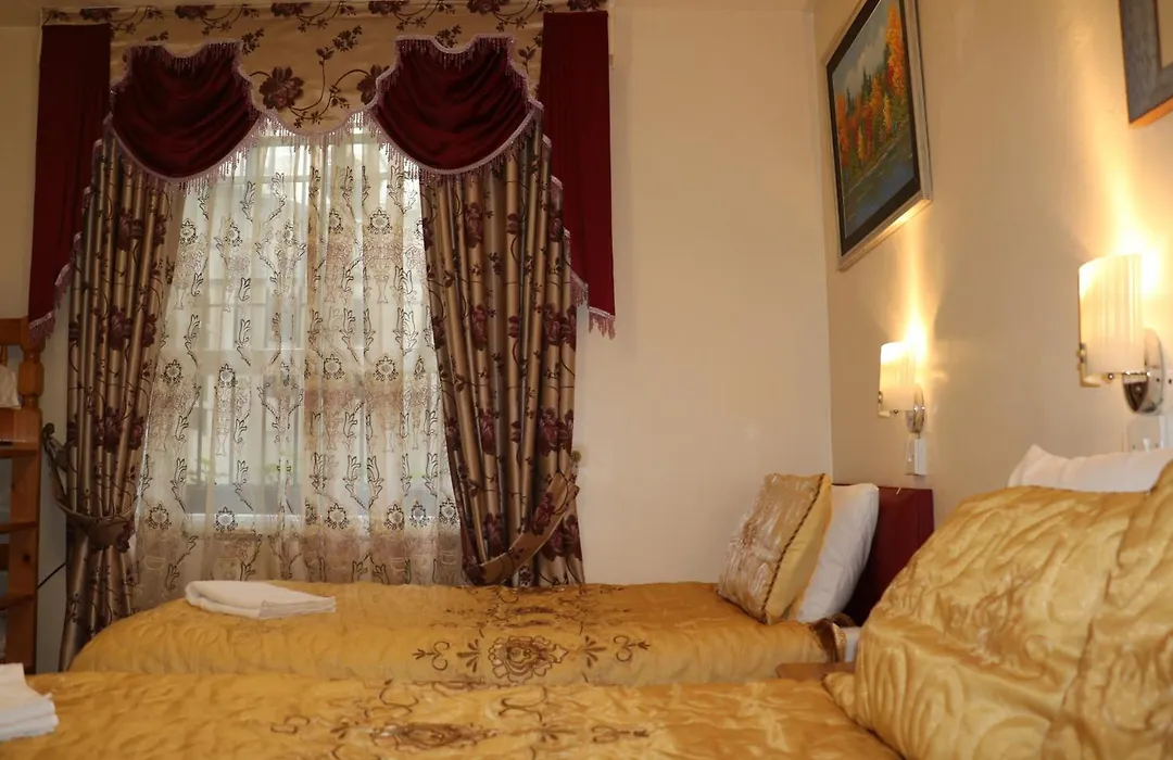 Barry House-1