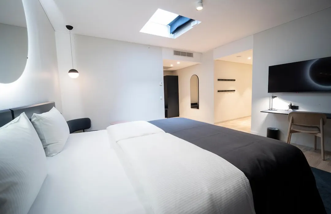 Quality Hotel Strawberry Arena-1