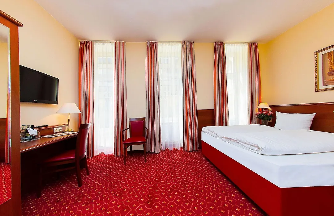 Hotel & Apartments Zarenhof Berlin Friedrichshain-1