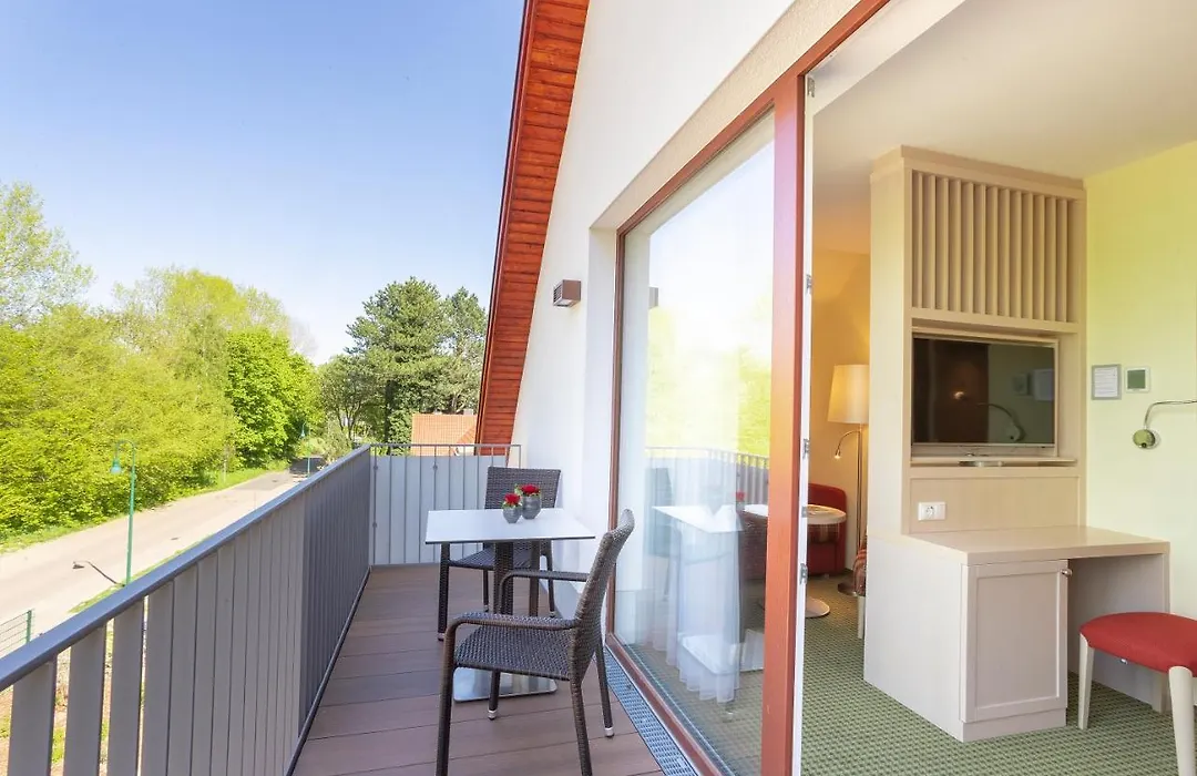Ringhotel Warnemuender Hof-1