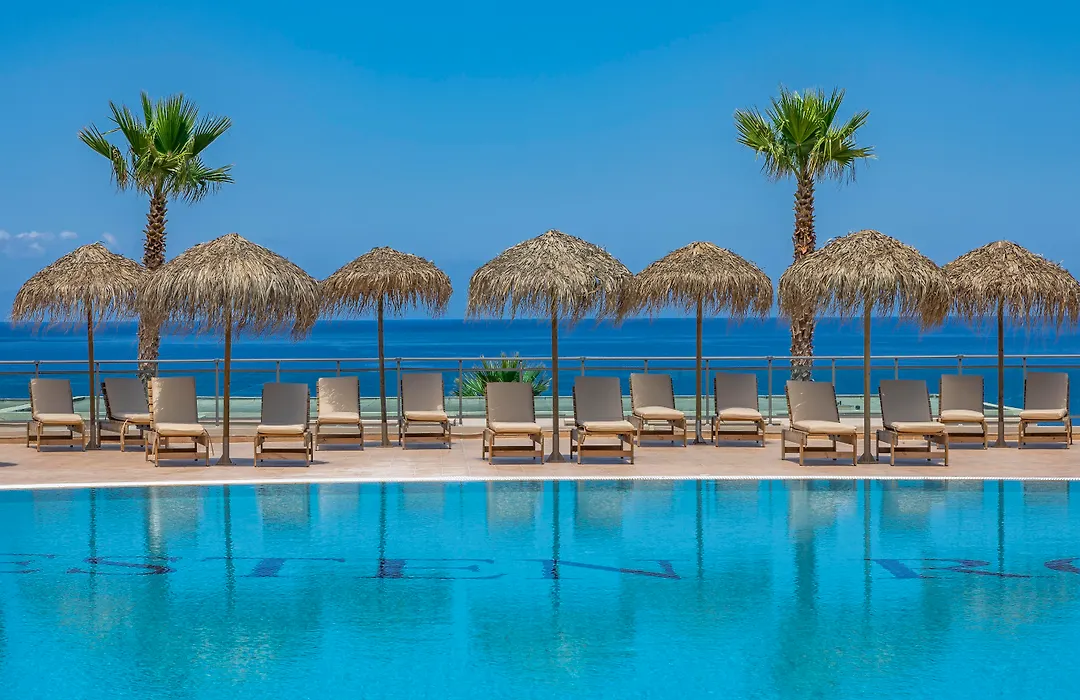 Kresten Royal Euphoria Resort-1
