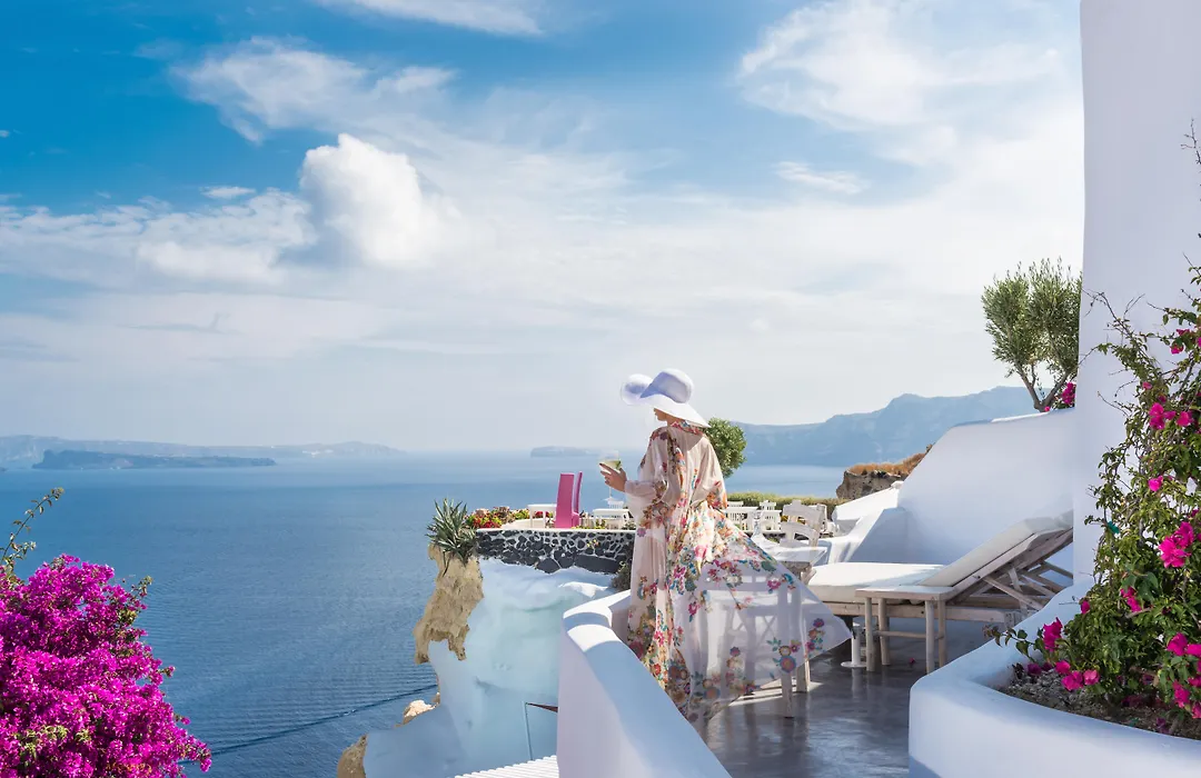 Andronis Luxury Suites - Preferred Hotels & Resorts-1
