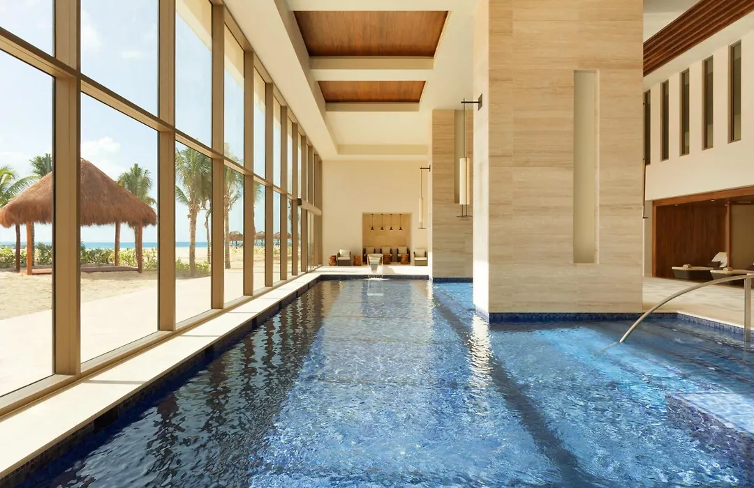 Hyatt Ziva Cancun All-Inclusive-1