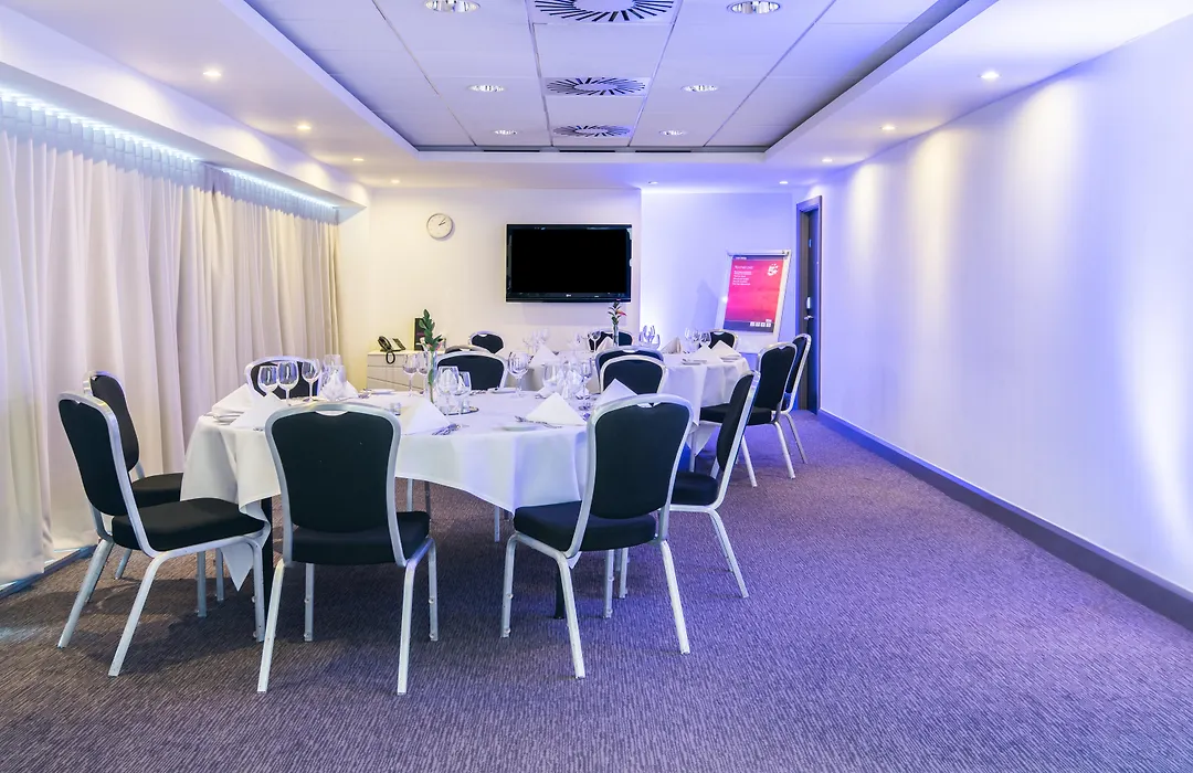 Crowne Plaza Manchester City Centre By Ihg-1