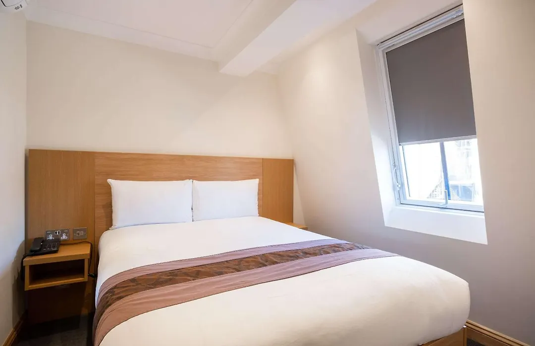 Comfort Inn Hyde Park-1