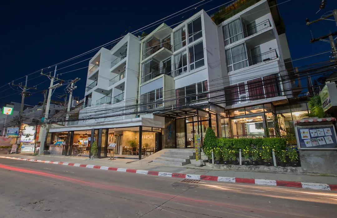 Patong Signature Boutique Hotel-1