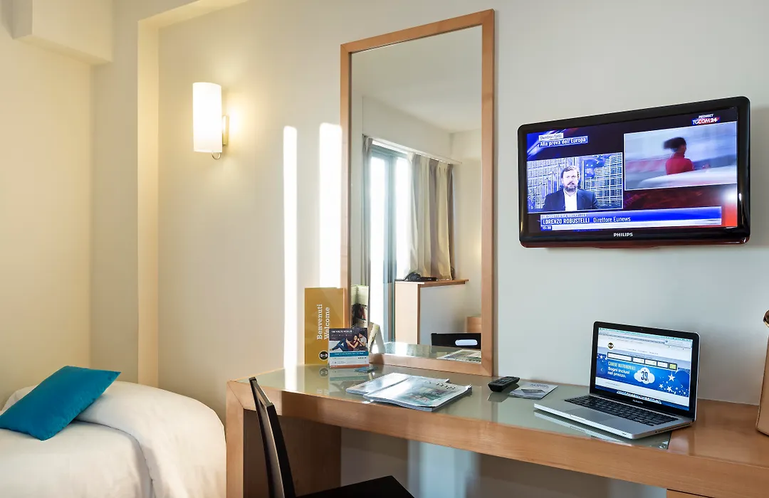 B&B HOTEL Pisa Airport-1