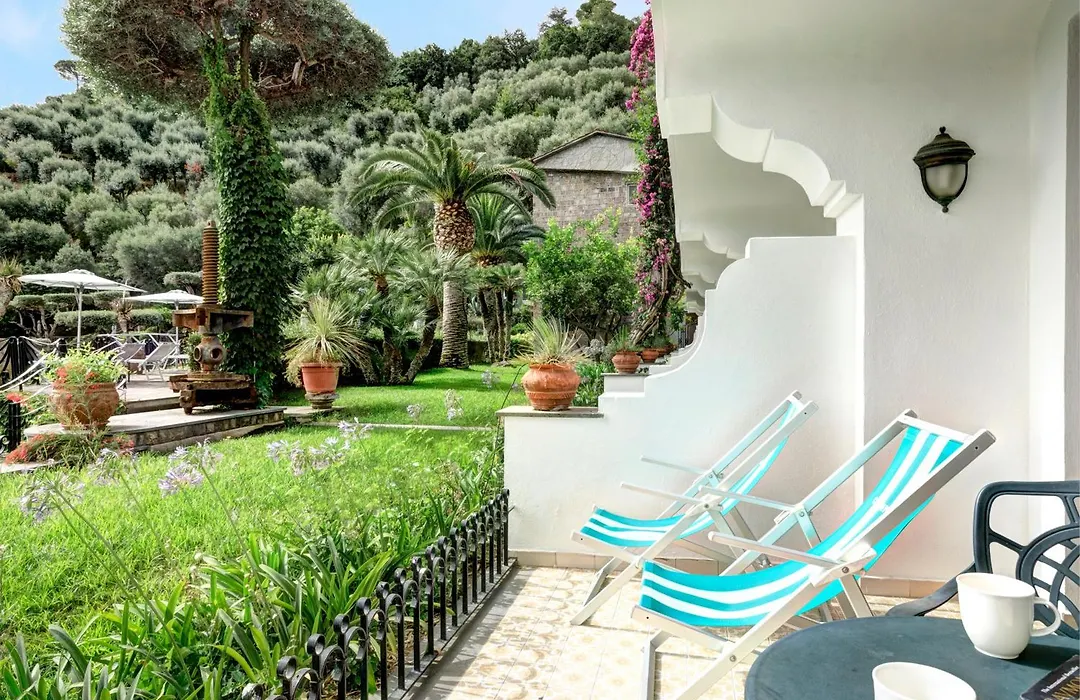 Grand Hotel Capodimonte-1