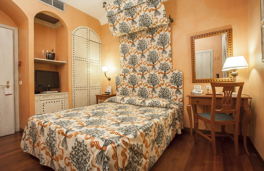 Hotel Vecchio Borgo-1