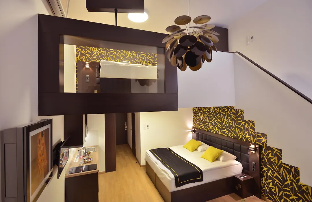 Opera Garden Hotel&Apartments-1