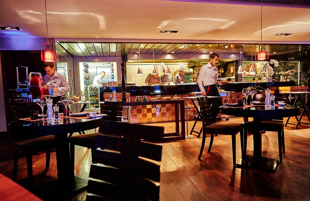 Fairmont Grand Hotel Geneva-1