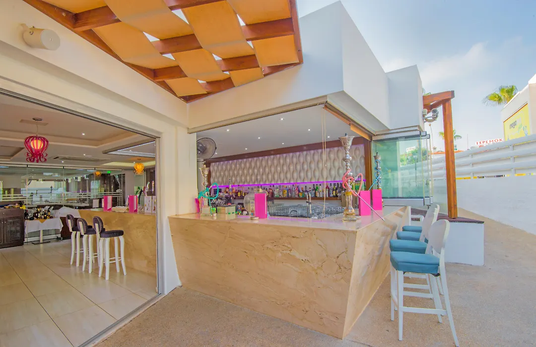 New Famagusta Hotel & Suites-1