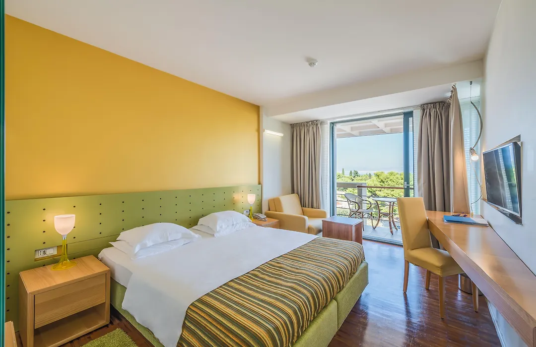 Aminess Vival Velaris Resort-1