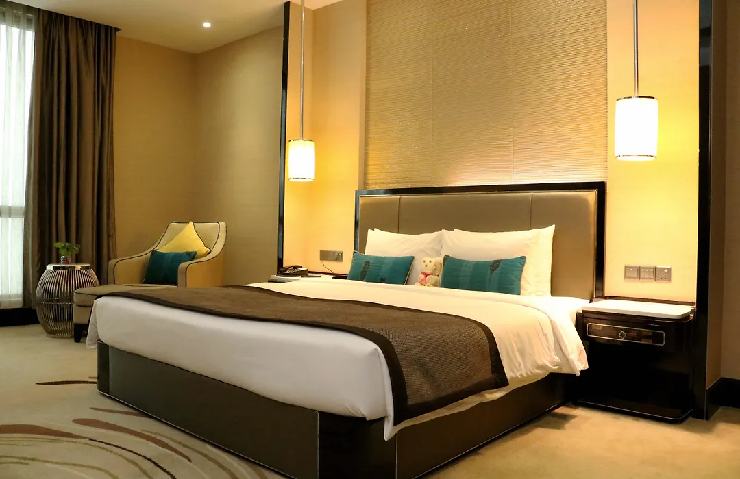 Pacific Regency Hotel Suites-1