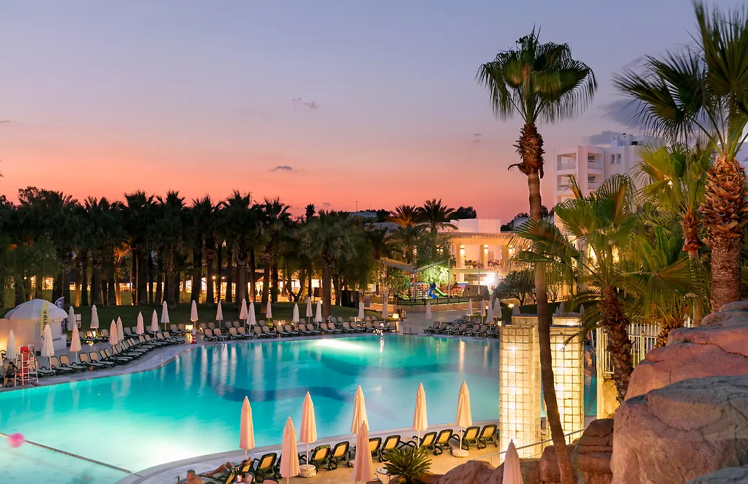 Seven Seas Hotel Blue-1