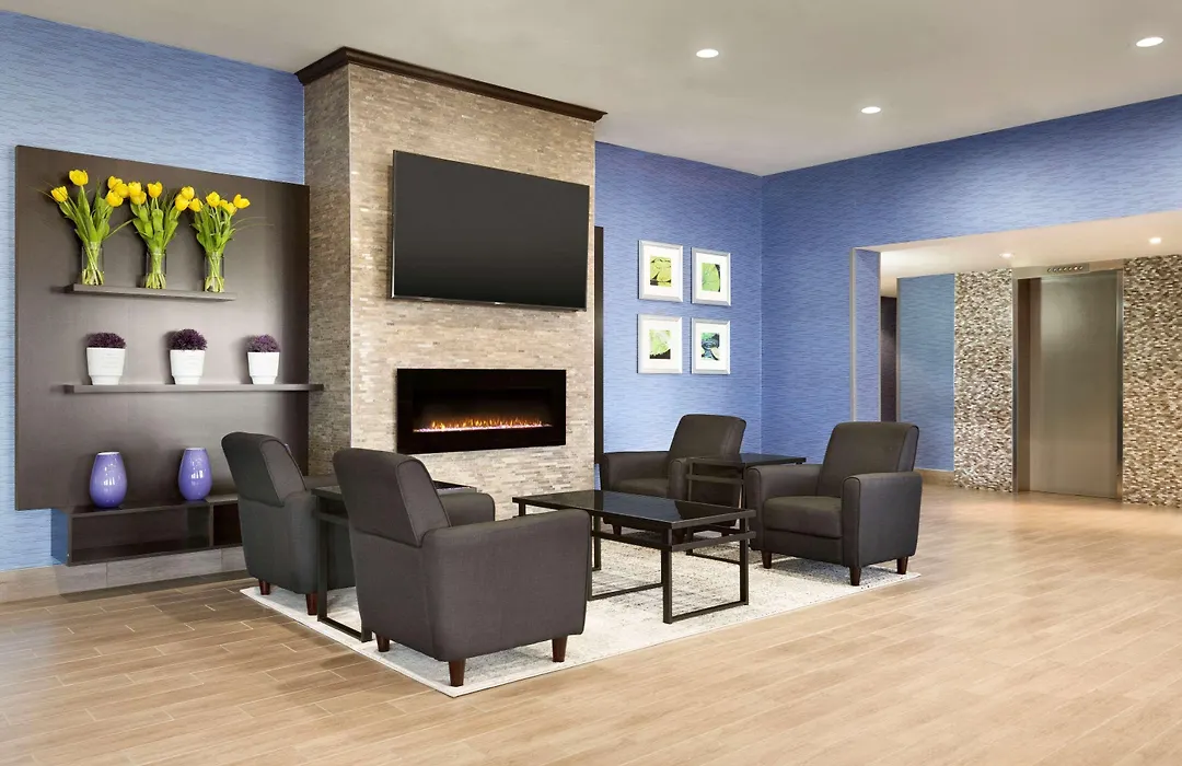 Travelodge By Wyndham Toronto East-1